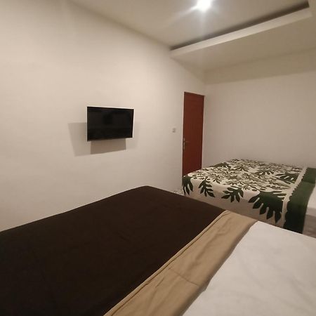 Attara Inn Senggigi Bagian luar foto
