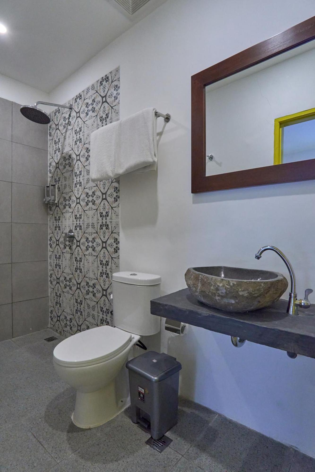 Attara Inn Senggigi Bagian luar foto